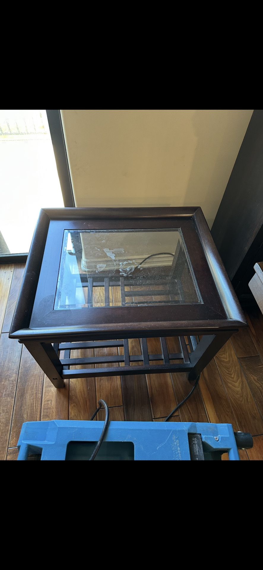 End Table/ Coffee Table