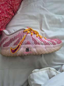 Ja 3's basketball shoes