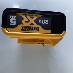 DEWALT 5 AH BATTERY NEW.