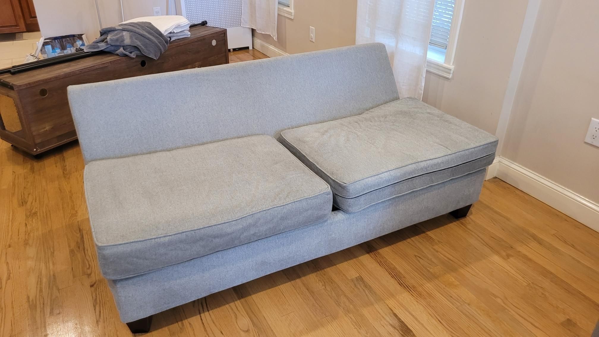 Free Sofa