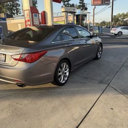 Hyundai Sonata 2011 2.0