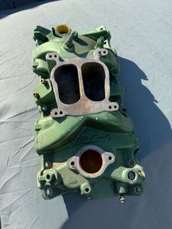 Sbc Edlebrock performer intake