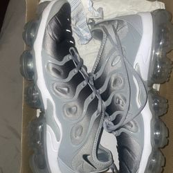 Nike Air VaporMax Plus