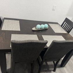 Kitchen Table For The Low 📲📲📲