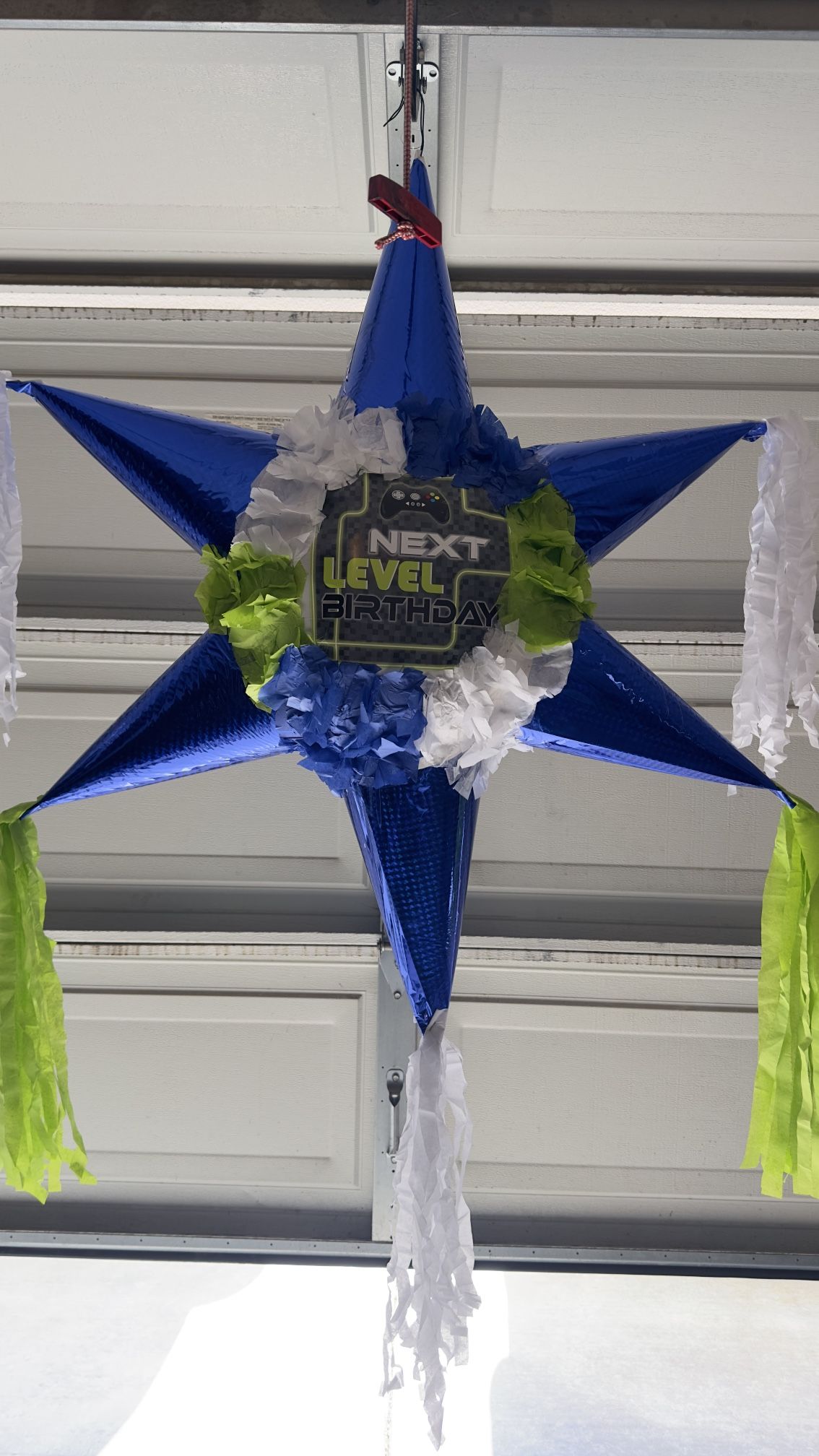 🎮  Next Level Birthday Star Pinata