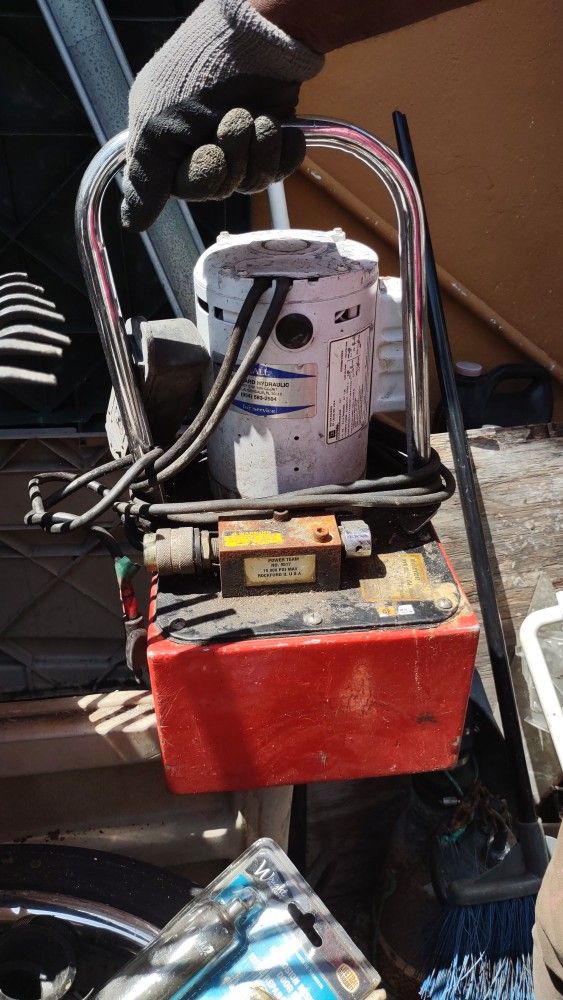 SPX Power Team Electric Hydraulic Pump