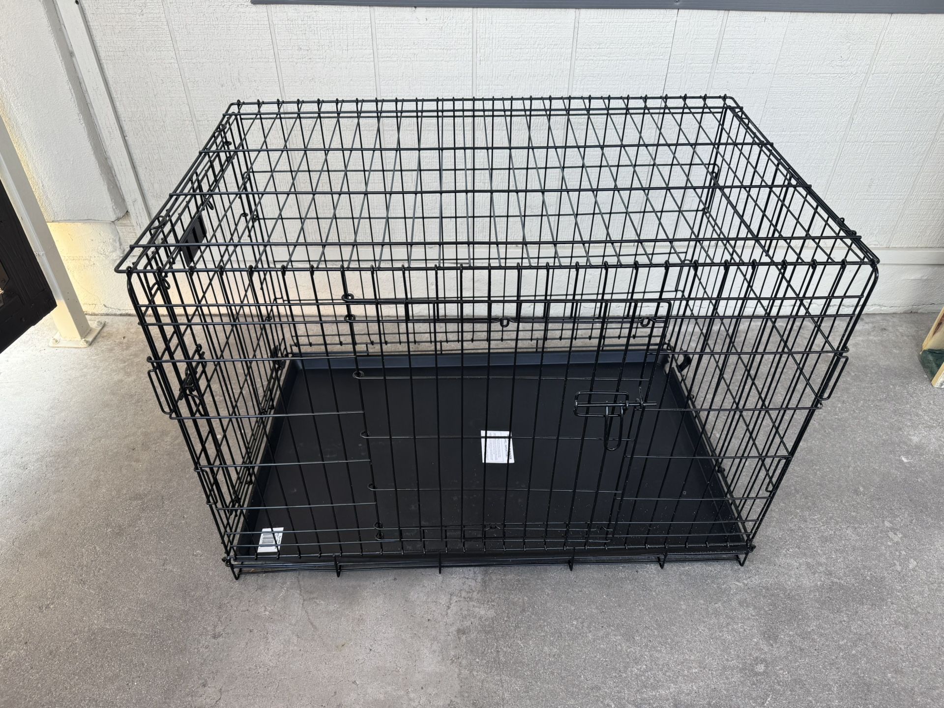 Large Dog Kennel