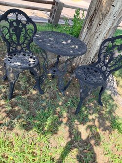 3-Piece Cast Metal Bistro Set