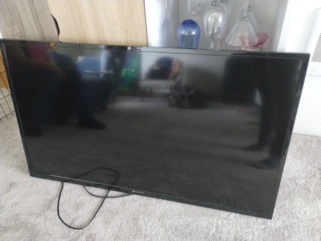 Element 55" Flatscreen TV