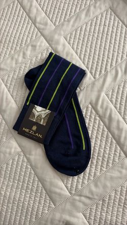 Mezlan Made in Italy Navy Striped Dress Socks