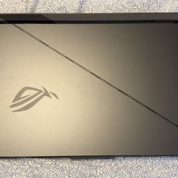 ASUS - ROG Strix 18" 240Hz Gaming Laptop