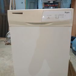 Whirlpool Dishwasher