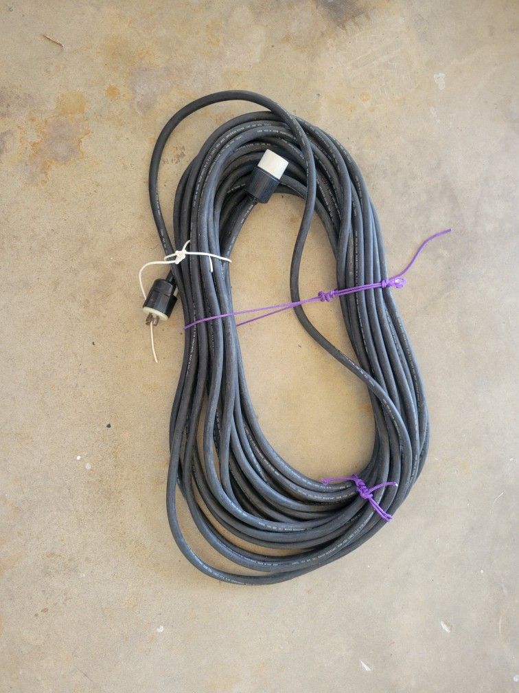 30 AMP Cord