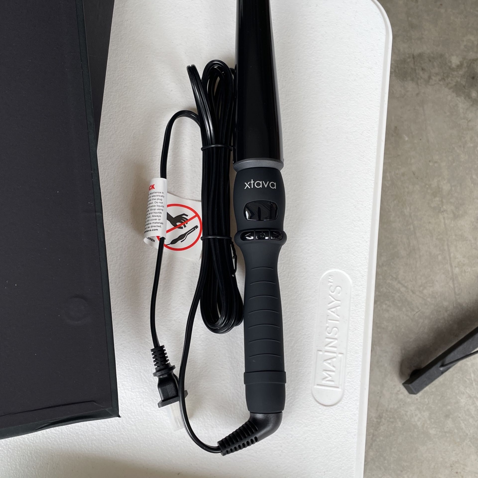 XTava - hair Curling Iron / Wand - Brand New