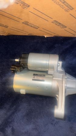 Brand New 21 Camry SE Parts