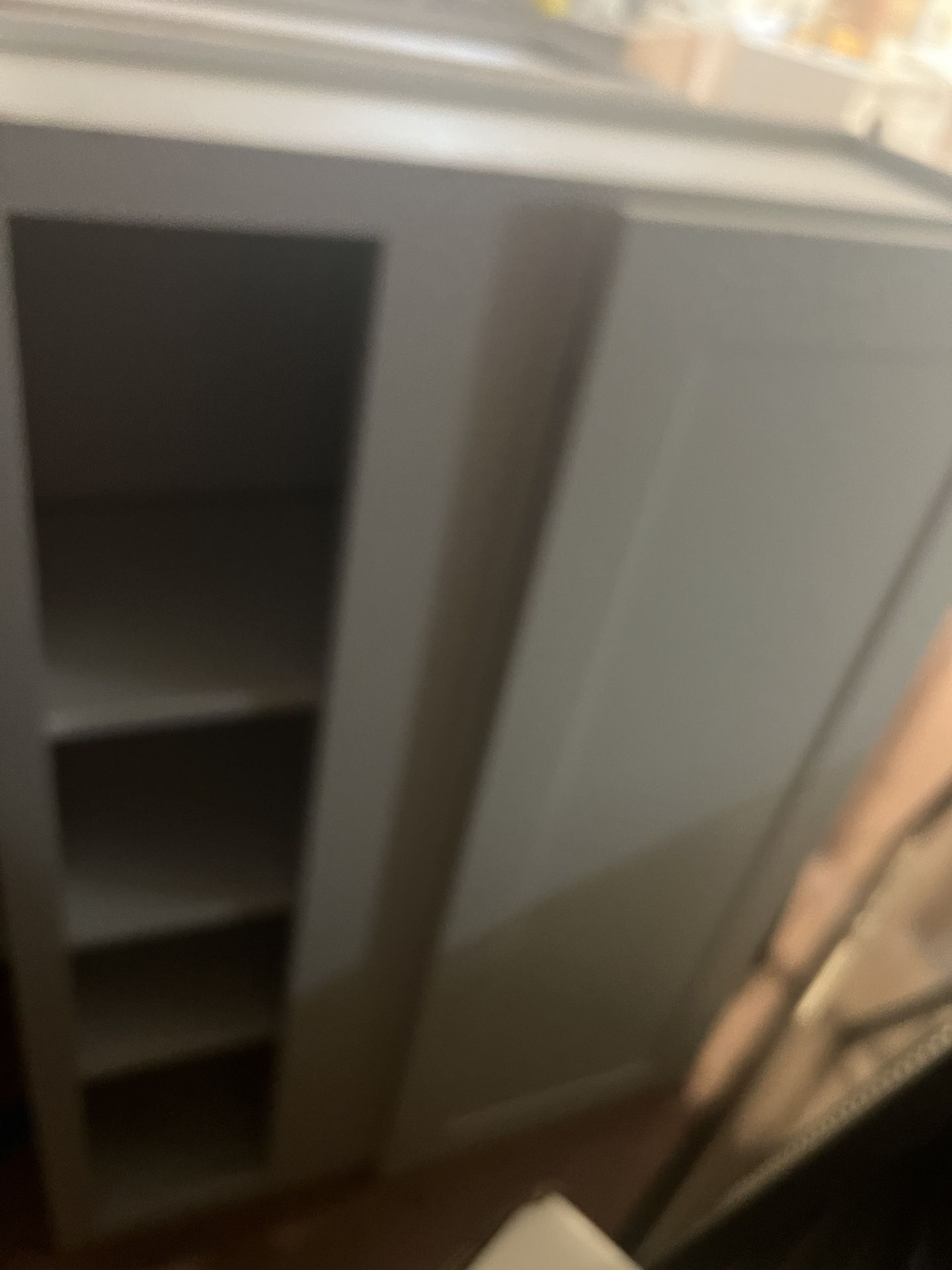 42 x 29.5 shaker cabinet with half door style