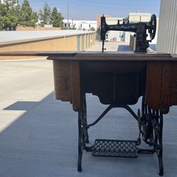 Antique New Royal Treadle Sewing Machine & Cabinet 