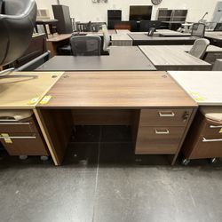 Used  Park Walnut 4’ X 2’ Desk $250