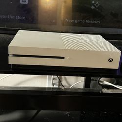 Xbox One S