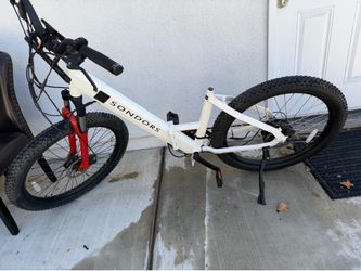 SONDORS Electric bike (missing seat)