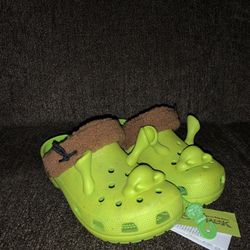 Shrek Crocs 