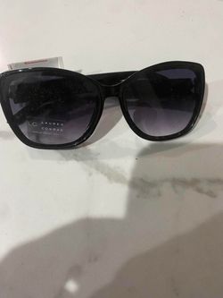 LC LAUREN CONRAD Jamila Black Medium Square Women 's Sunglassesp