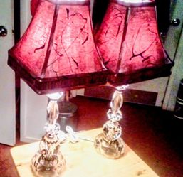 $125 1940s  hand cut Crystal table lamp