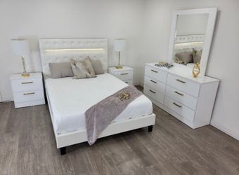 Bedroom Set - Juego de cuarto