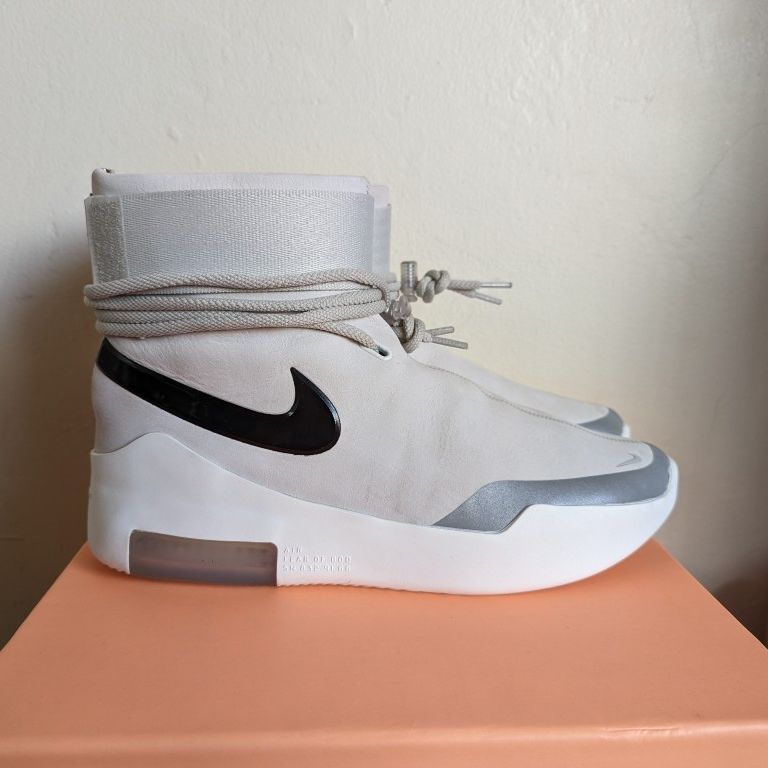 Fear of god shoot around light bone hot sale