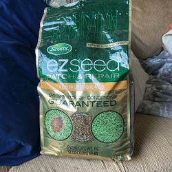 Scott’s EZSEED Patch & Repair