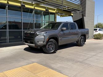 2025 Nissan Frontier