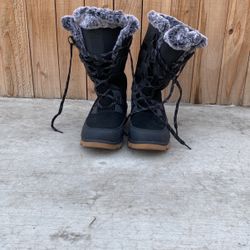 Snow Boots