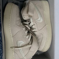 Nike Air Force 1 Mid Stussy Fossil
