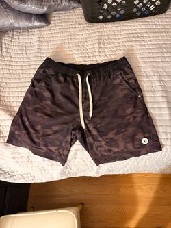 Vuori Camo Men's Shorts