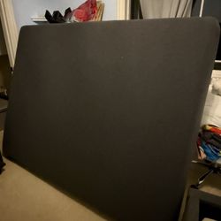 Casper Queen Memory Foam Mattress EUC