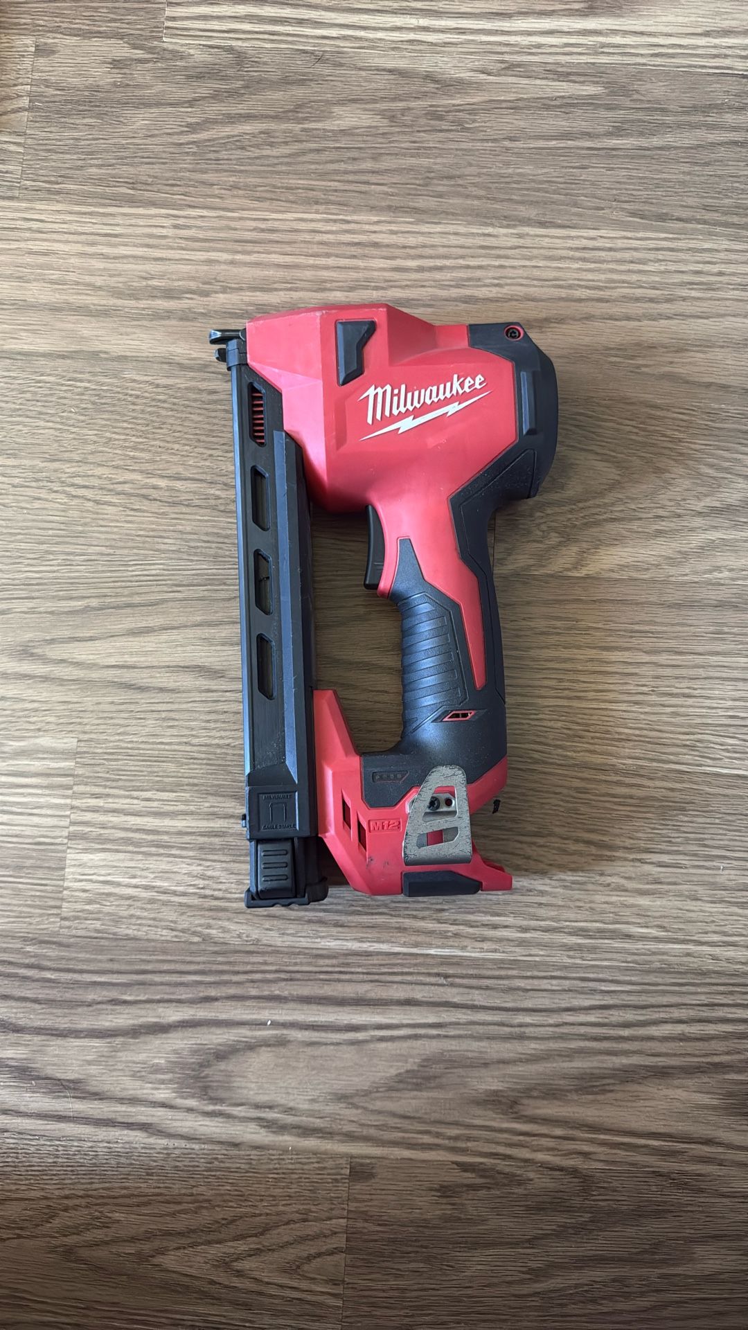 Milwaukee M12 Cable Stabler