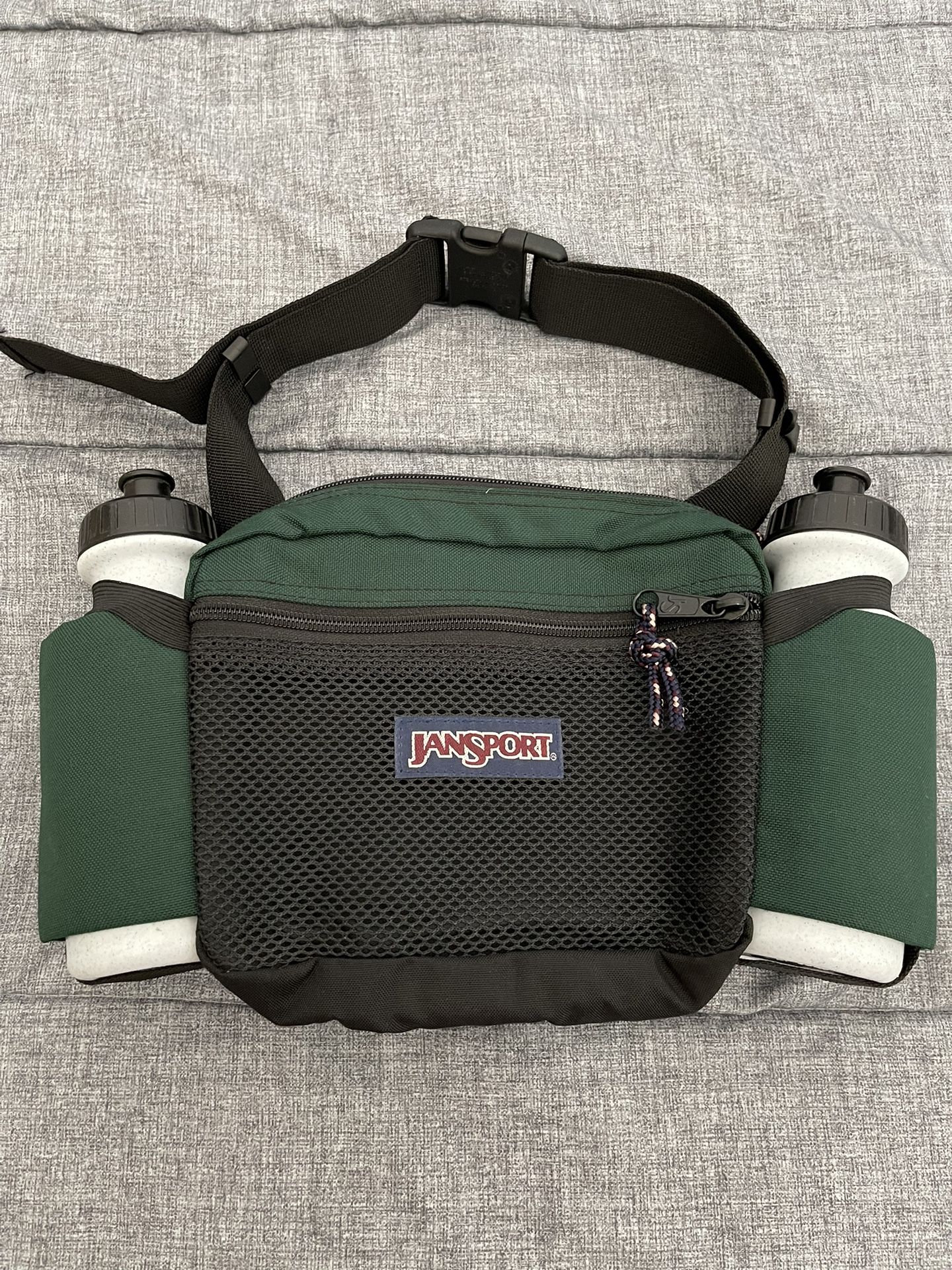 💦🌊— VINTAGE - JanSport - Fanny pack / Water bottle Holder …. In Brand New Condition !! 💦 🌊