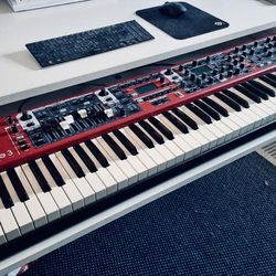 Nord stage 3 73 Compact 