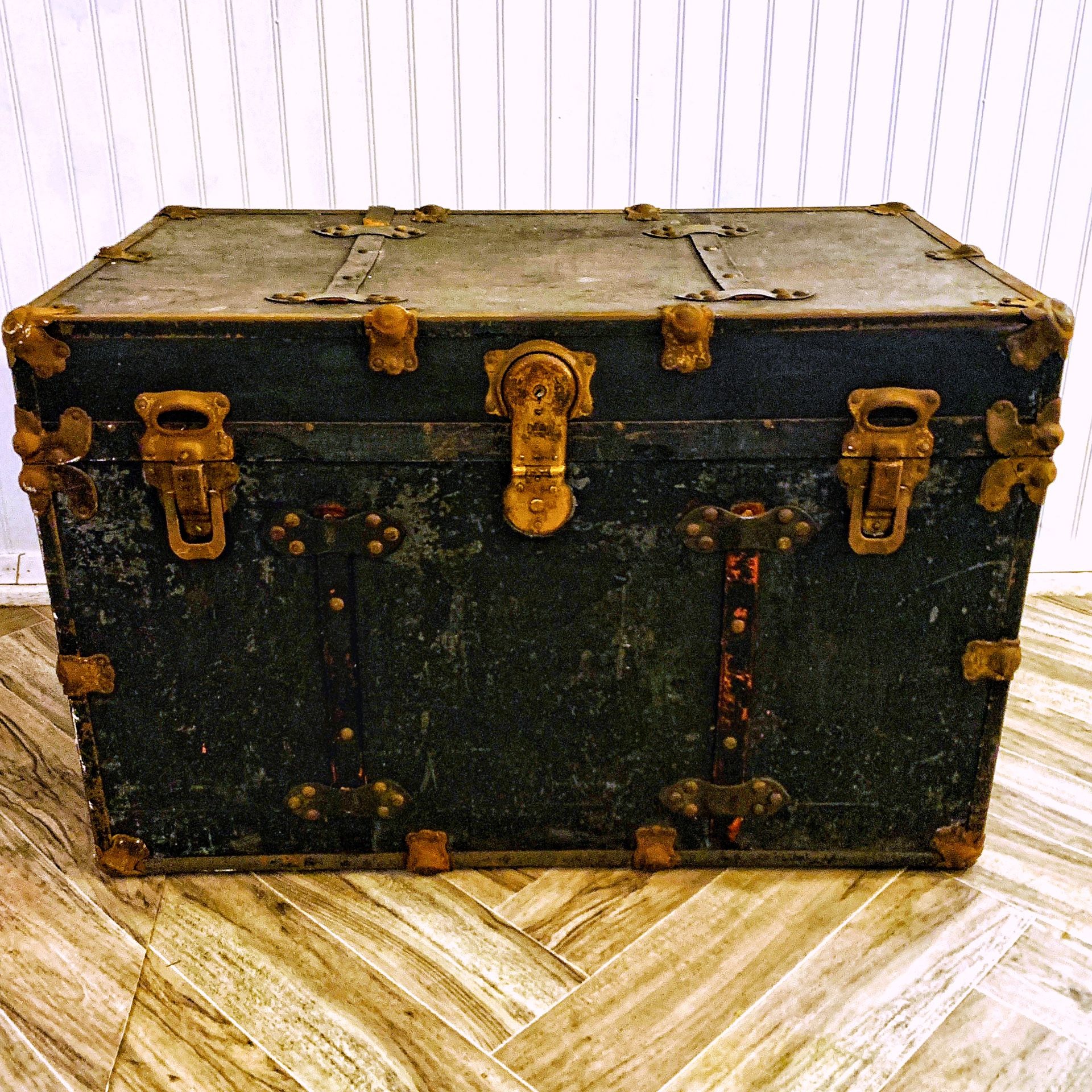 Vintage Steamer Trunk