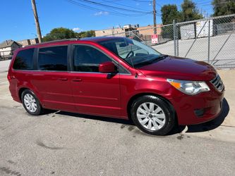 2012 VOLKSWAGEN ROUTAN SEL