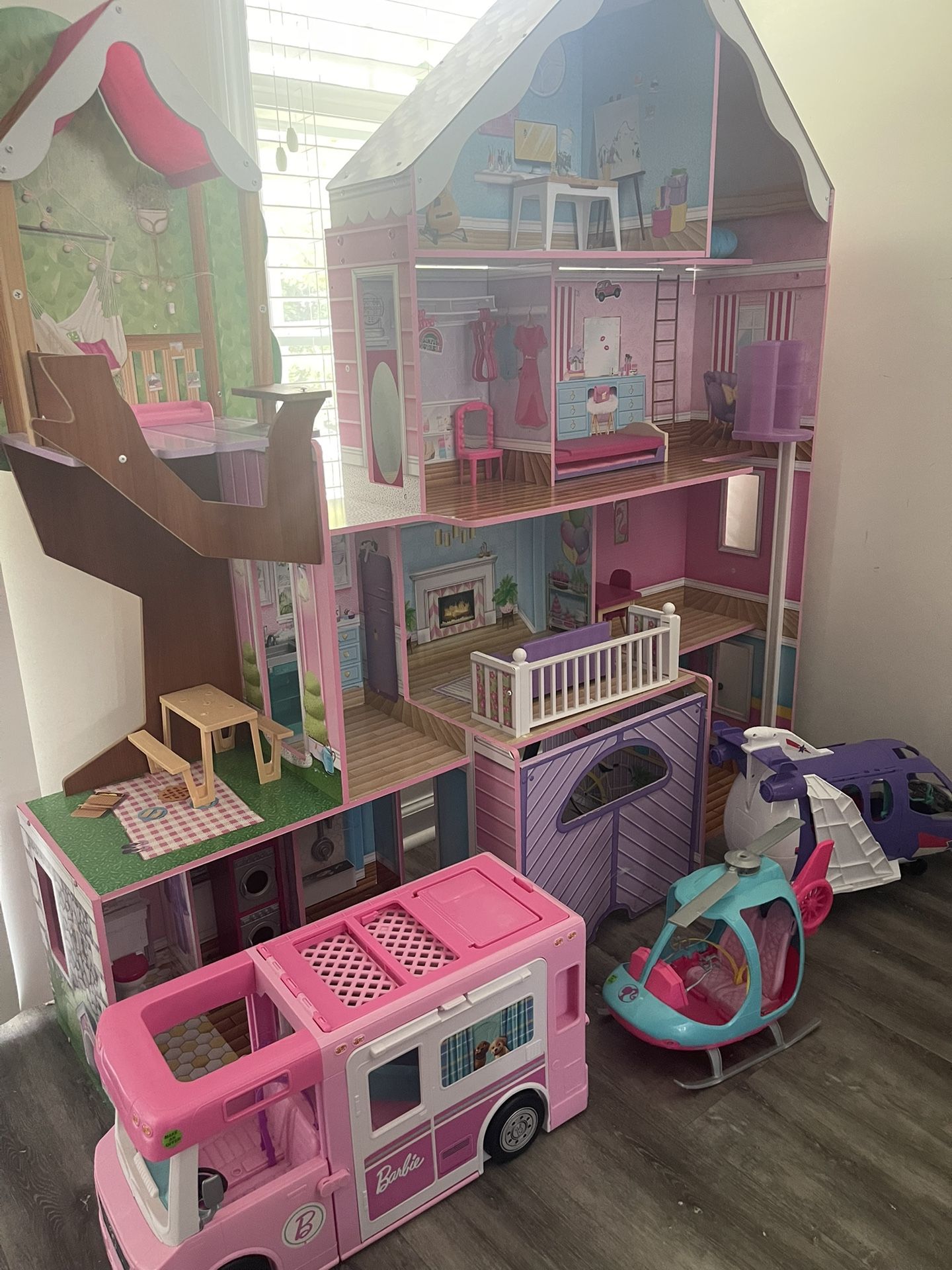 Kids Dollhouse Toys 
