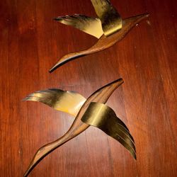 Vintage MCM 2 PC Mid Century Modern Masketeers Inc. Wooden/Brass Flying Geese