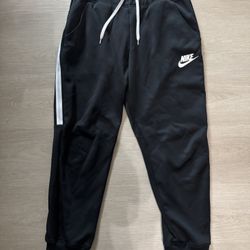Nike Sportswear Polyknit Cuff Joggers Size Medium Womens Black White 