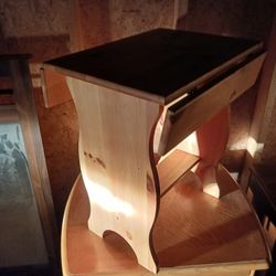 Nice Little Table 