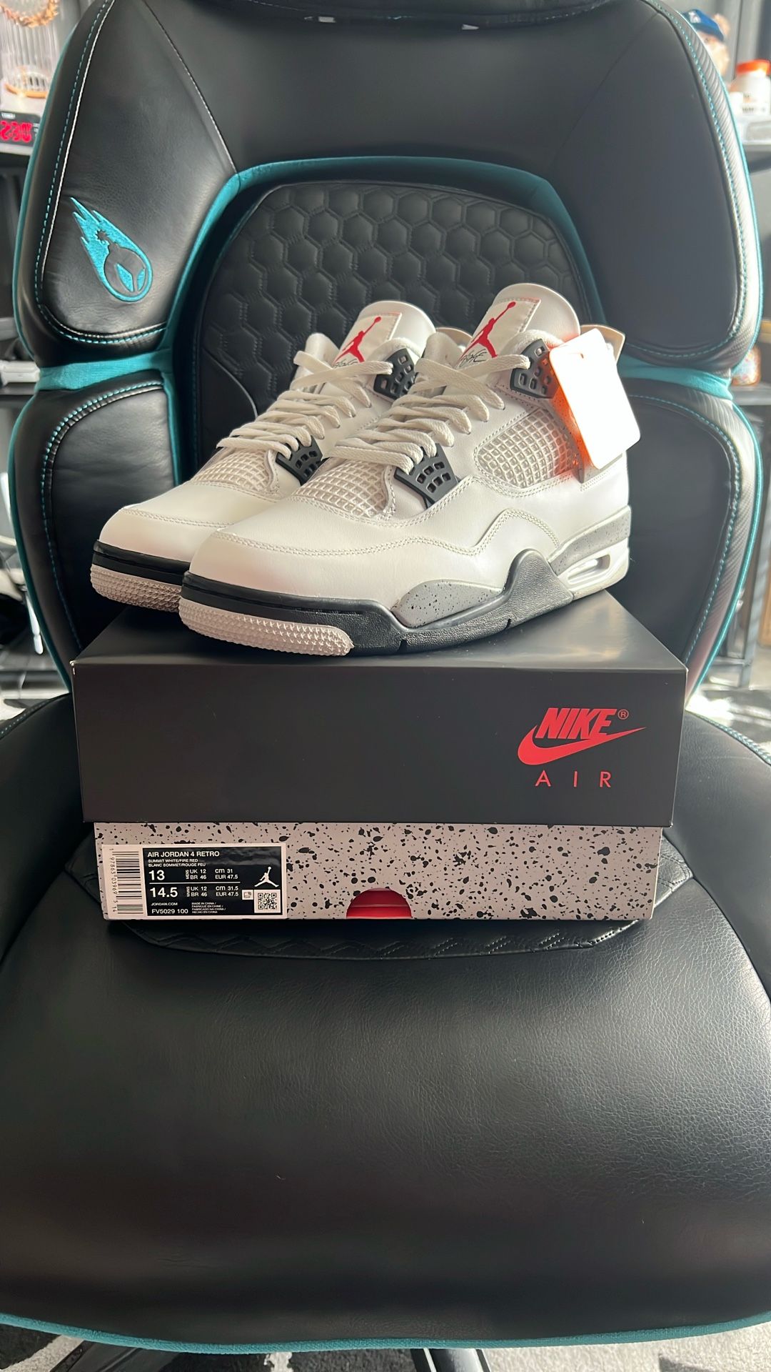 Air Jordan 4 White Cement 