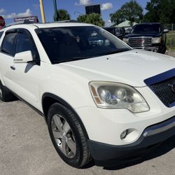 2011 GMC Acadia 