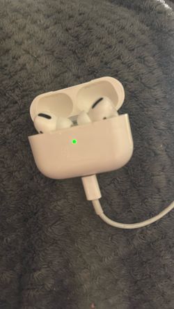 Apple AirPods Pro’s Gen 1 
