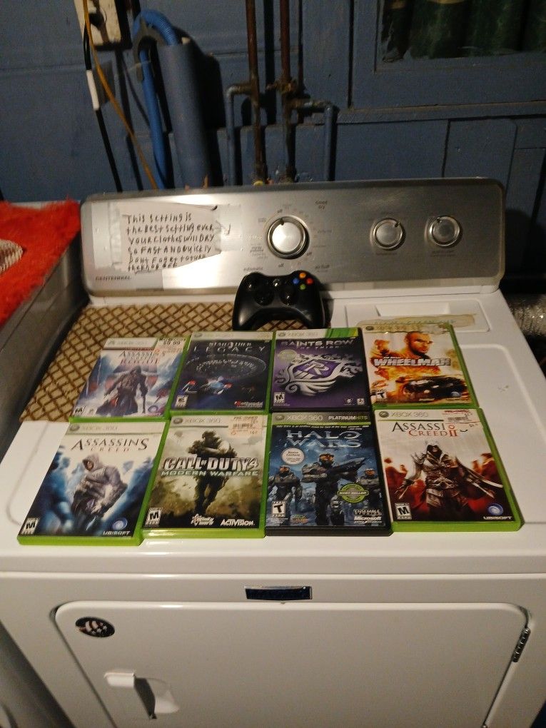 Xbox 360 Video Games And Controller