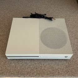 Xbox One S 