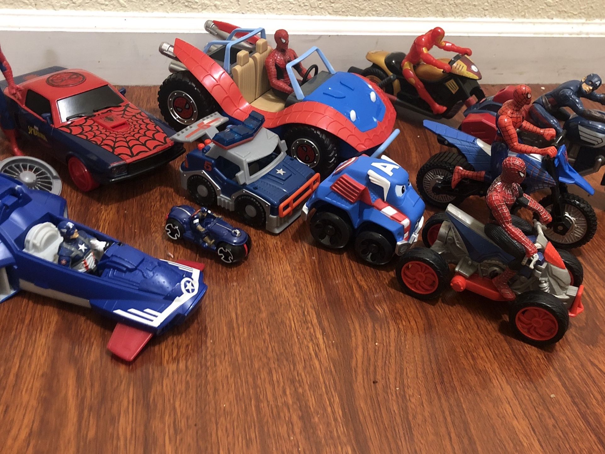 spiderman,iron man,captain america mobile lot